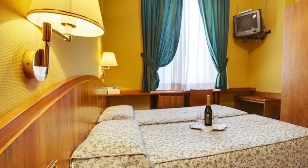 Hotel Corot Roma
