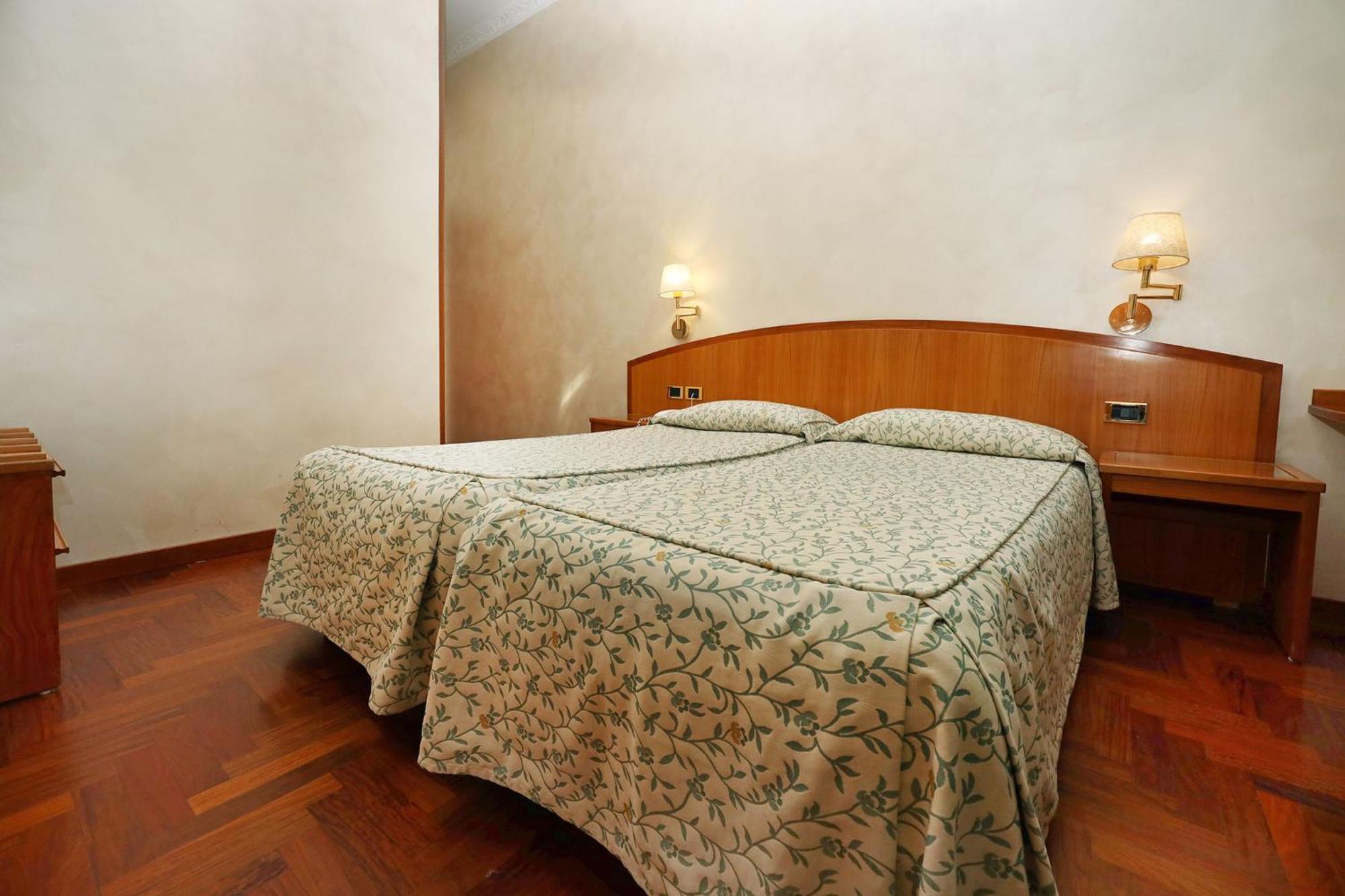 Hotel Corot Rome